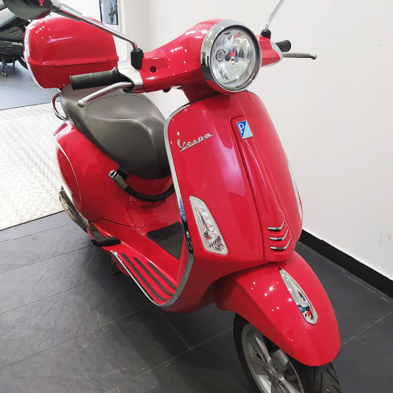 Vespa-125-Primavera-06