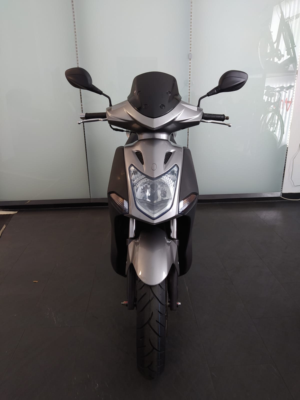 FRONTE